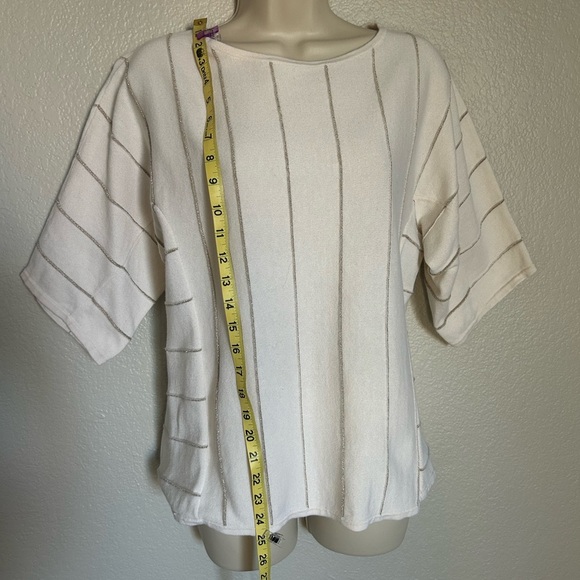 Chicos cream colored sweater with gold pin stripes size 8 - Picture 4 of 6
